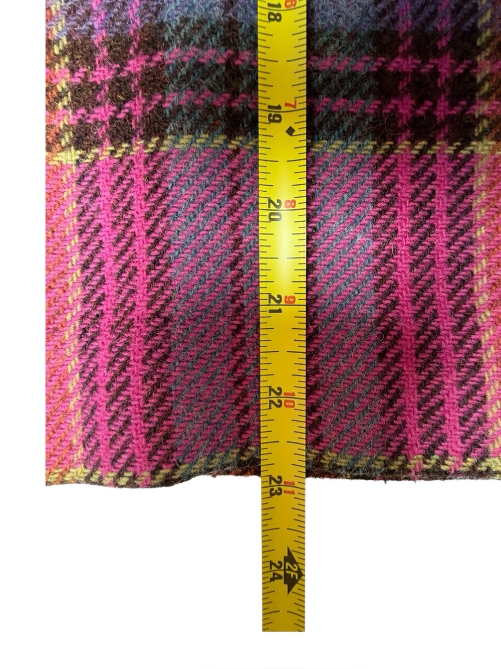 L.L. Bean Pink Plaid Wool Pencil Skirt - Size 10R - Pink Red Blue - Picture 7 of 9